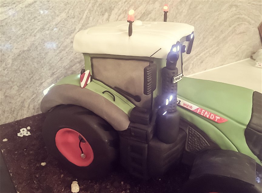 Fendt Traktor Torte